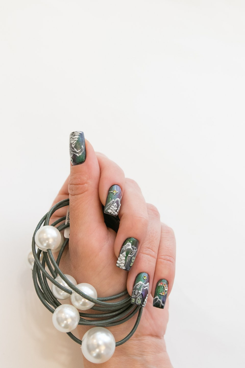 Manicure is female (hardware)